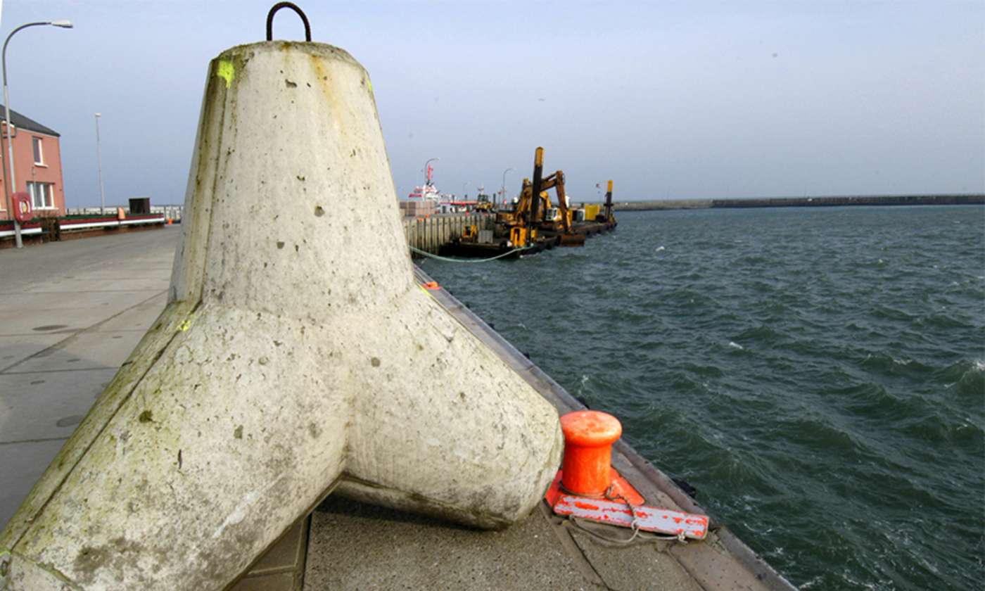 Tetrapoden dienen als Küstenschutz z.B. in der Nordsee auf Helgoland. 