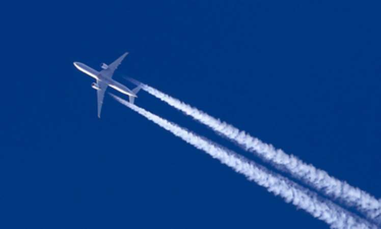 Rasante Entwicklung im Flug- und Schiffsverkehr