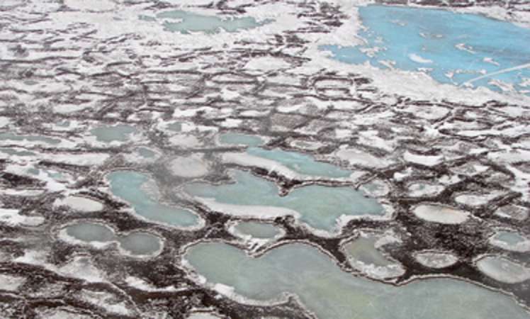 Sibirien: Gase entweichen aus Permafrostboden